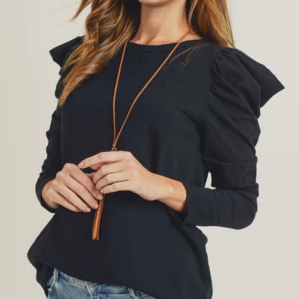 Doe & Rae Black Puff Sleeve Blouse
